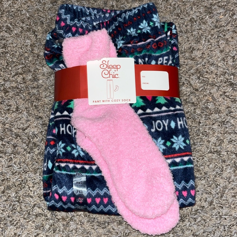 Brand new Sleep Chic Pj bottom and fuzzy sock set!!
